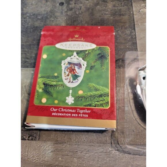 Hallmark Our Christmas together 2000 ornament xmas skating couple - Picture 2 of 4